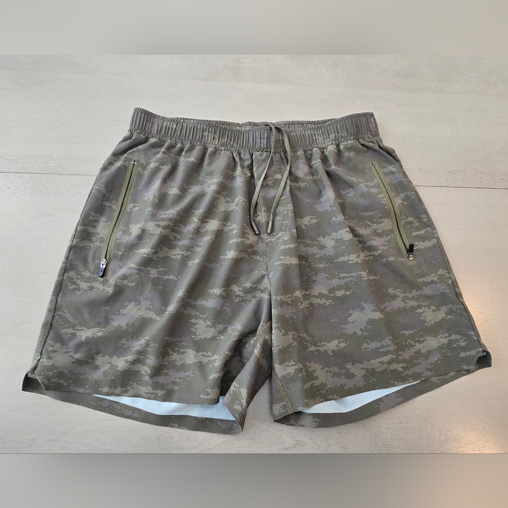 GOVX Gear Men’s 5” Training Shorts - Digital Camo - Size Medium